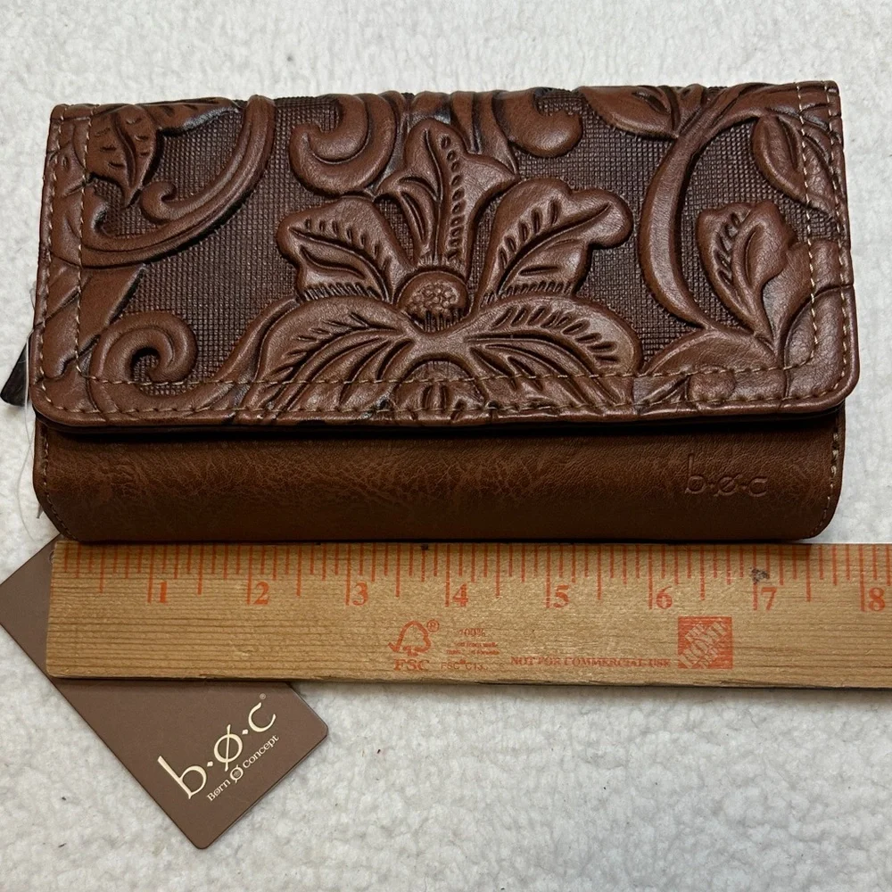 b.o.c Born Concept Millstone Deluxe wallet brown, floral-embossed faux leather